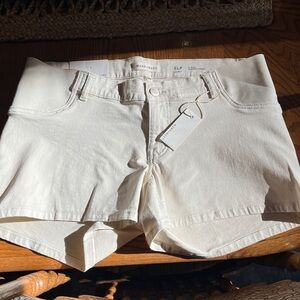 FREE PEOPLE  New With Tags, Warp + Weft Cream Denim Maternity Shorts Size 14W
